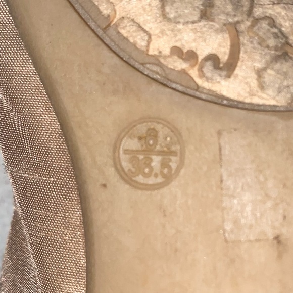 Nude flats - Picture 3 of 3